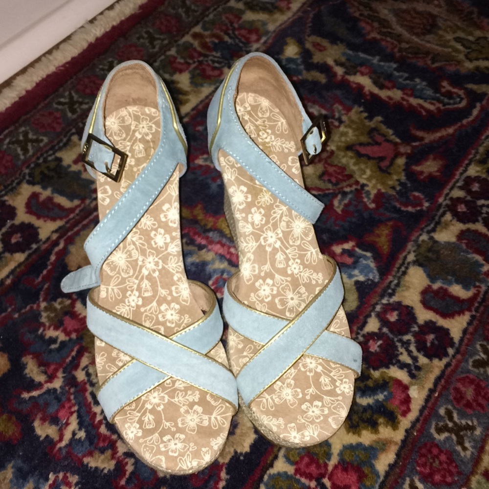 Toms blue wedges size 7